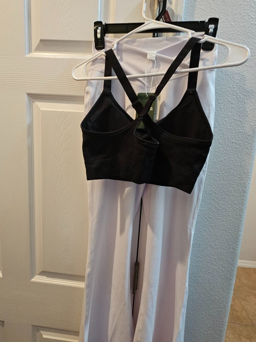 Halara set sport bra with flare leggings